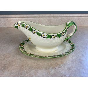 Mintons England Vintage Green Leaf Border Gravy Boat With Attached Underplate